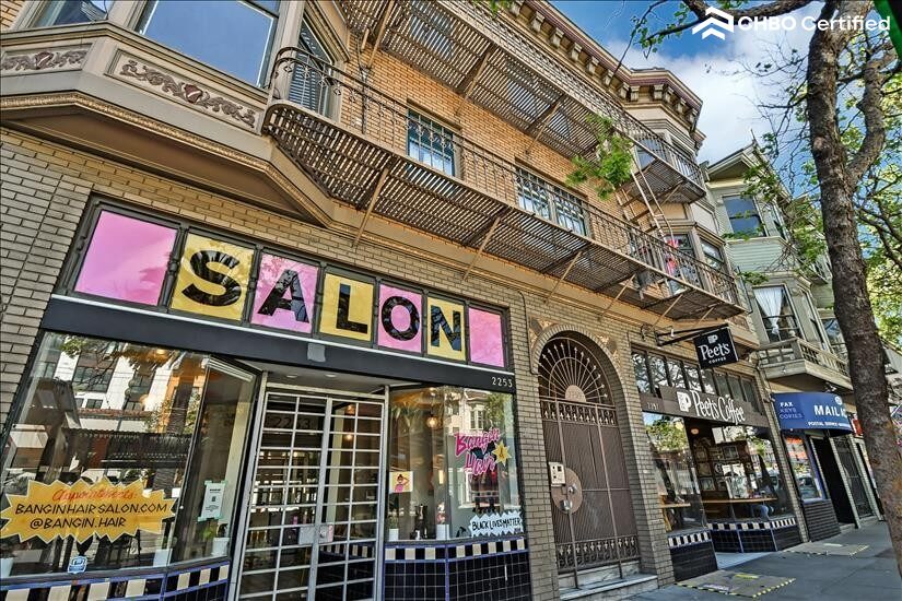 Bright Sunny Warm Studio Welcomes You