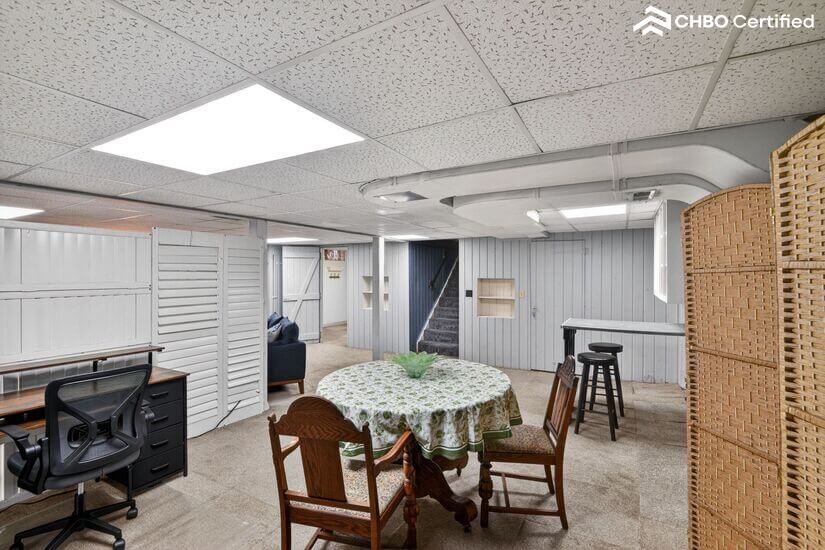 Basement work/play space