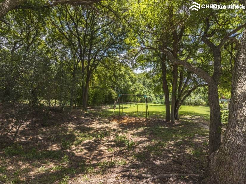 Close to Austin / Pastoral-Quiet-Secure