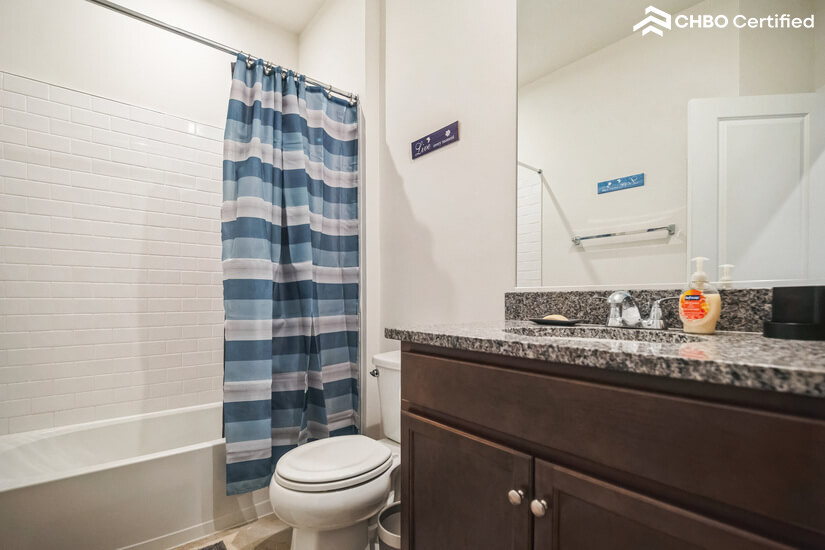 Third Floor Full bathroom for Queen and Full bedrooms