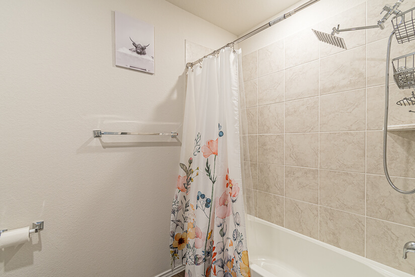 Gruene Private Oasis With Solar