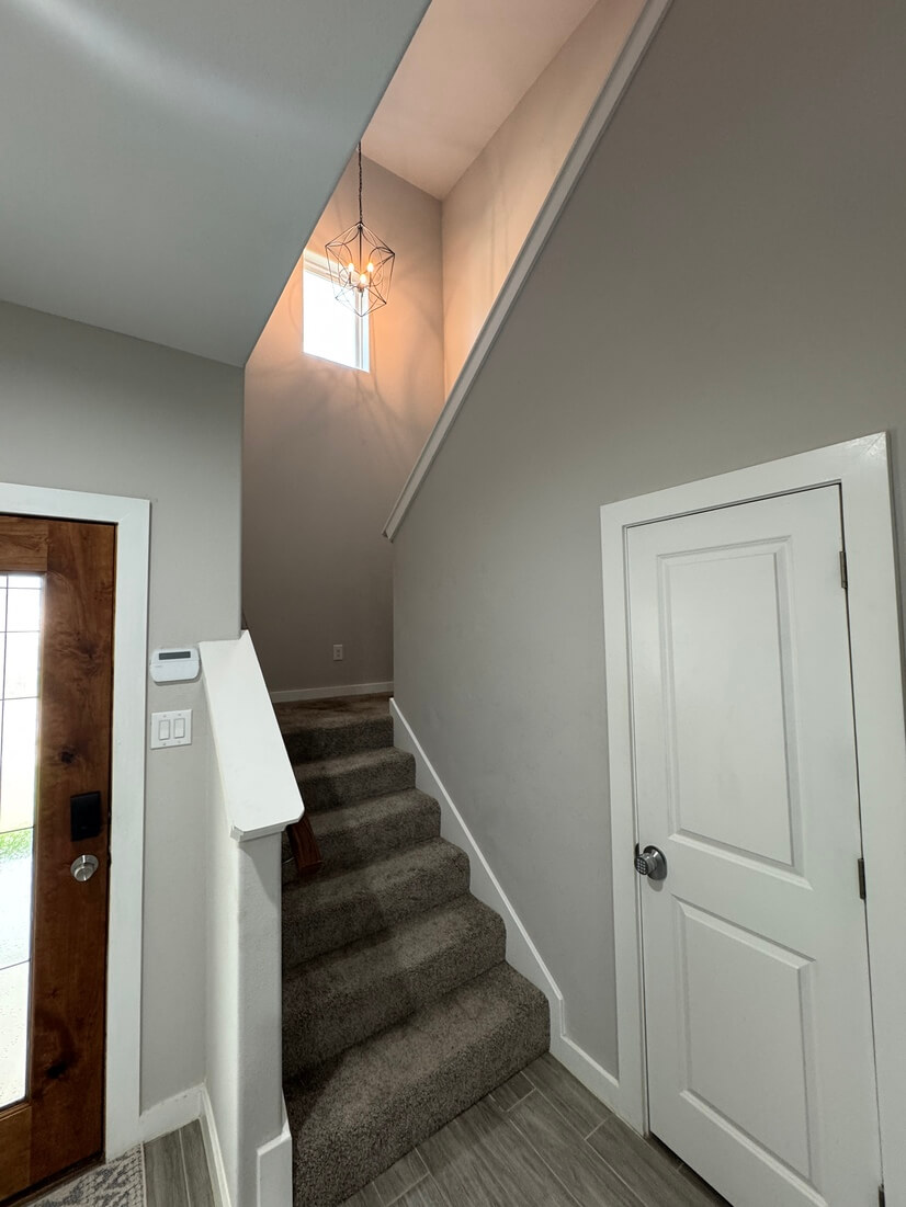 3BR Exec Home Near DT Wax WiFi Garage