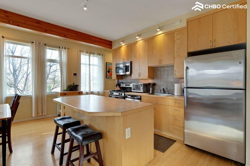 Longmont Furnished Corner Loft