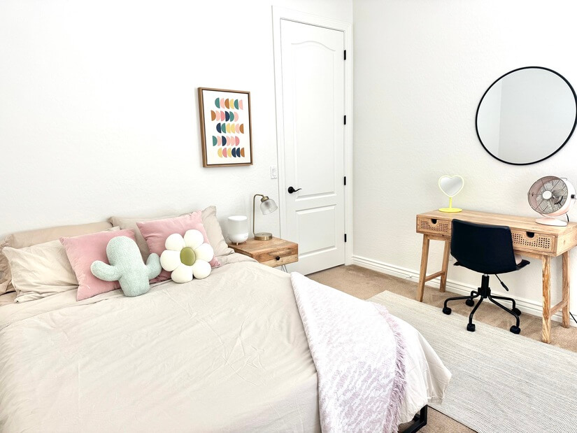 Fourth Bedroom (Queen)