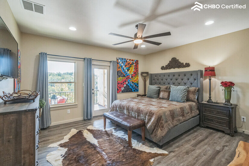 Furnished 1 to 2 bedroom Austin