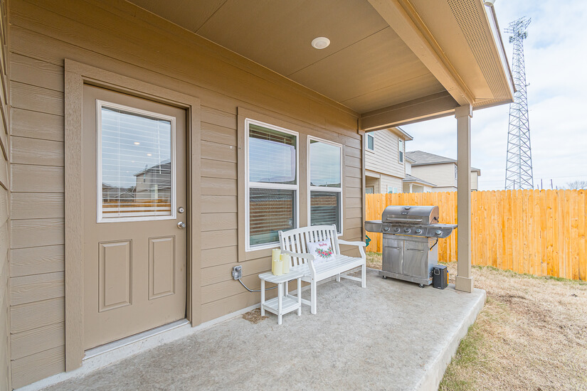 Gruene Private Oasis With Solar