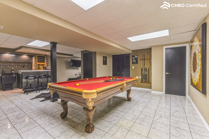 Pool Table / Bar - Basement