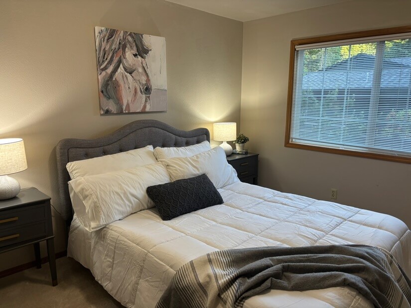 Bedroom #2 with queen bed + 55