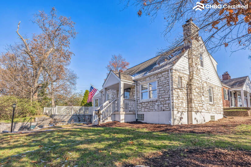 Fully Furnished Home rental in Kirkwood