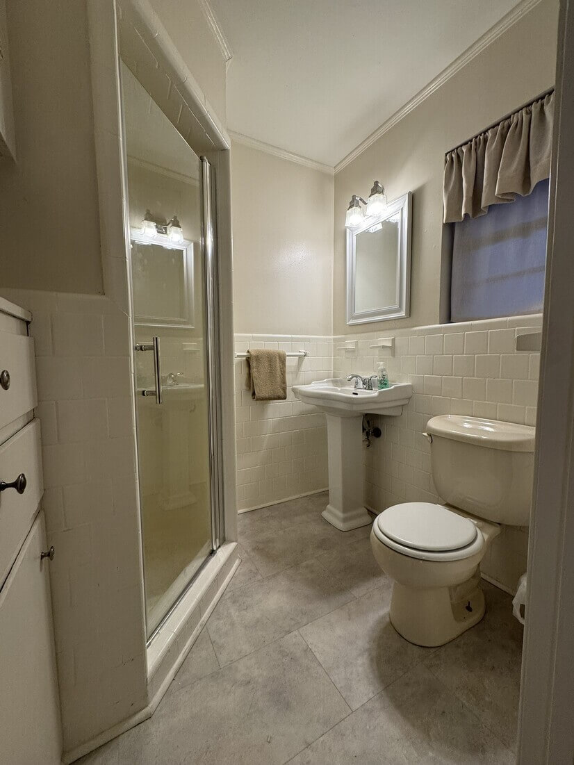 Bathroom for primary bedroom