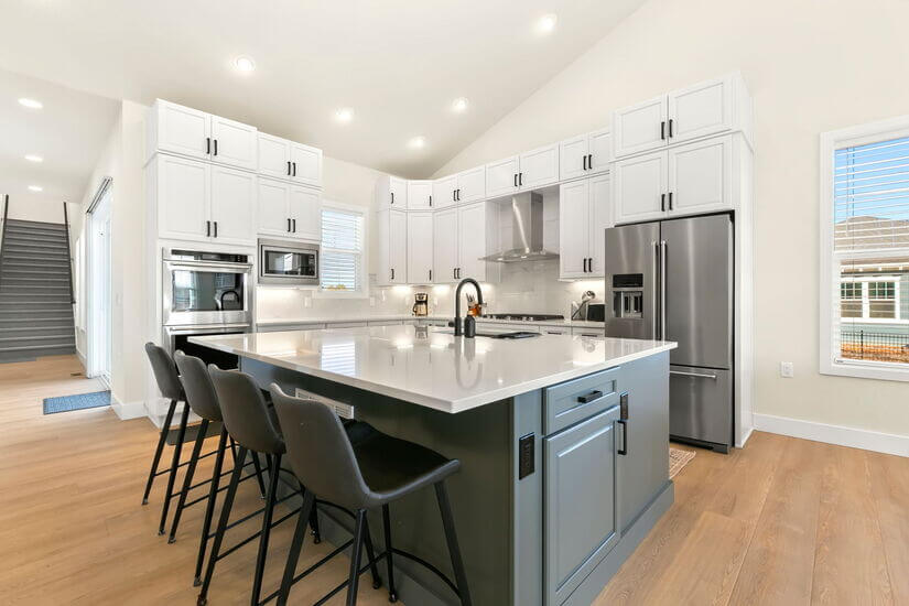 4 Bedroom 4 Bath House Office in Sonders