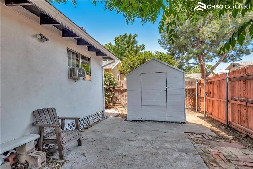 Vanellie Home - Monrovia