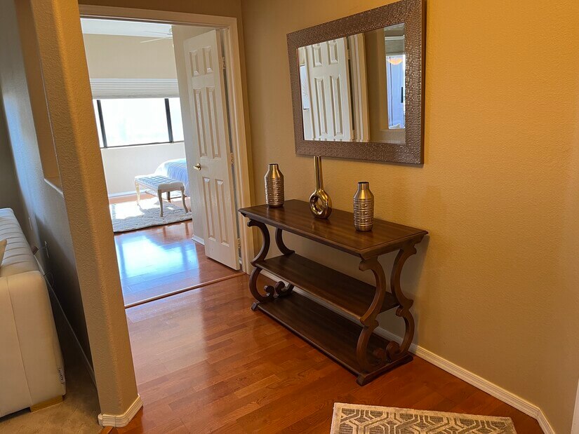 2 BDR 2 BATH Luxurious Condo