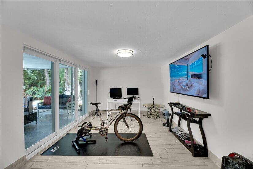 Furnished 4BR Pool Home Wilton Manors