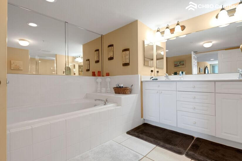 Luxurious Oceanfront MidTerm Rental