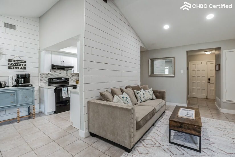 Pet- Family- Military- Medical-Friendly