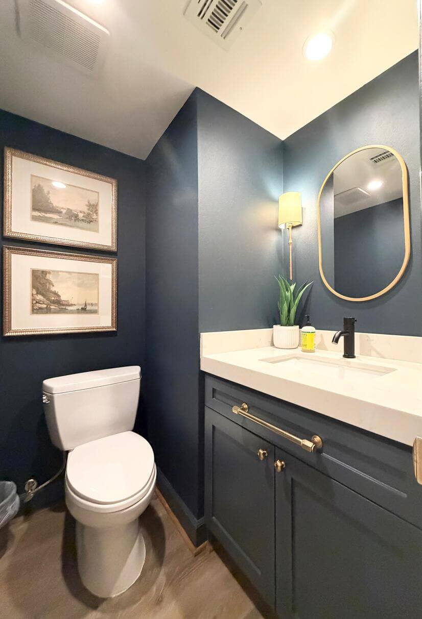 1/2 bathroom