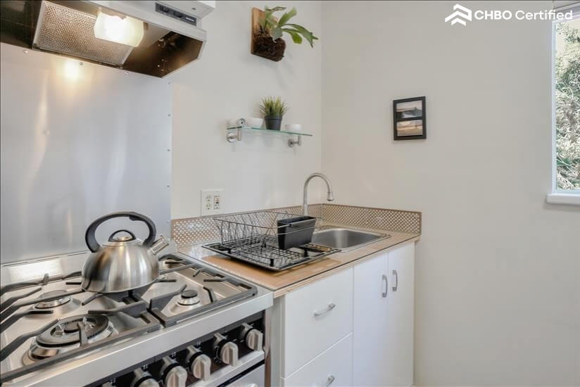 San Francisco Furnished Bungalow