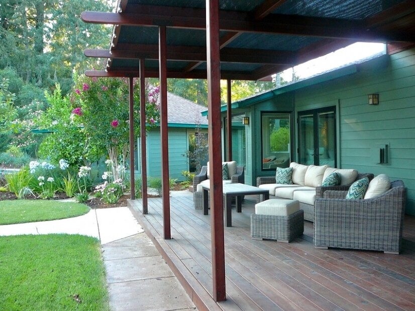 Back Porch offers Lovely & Quiet Surroundings