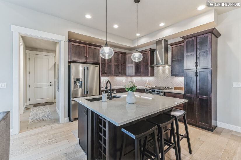 Stay at a Luxury Townhouse Near TPC Golf in Berthoud