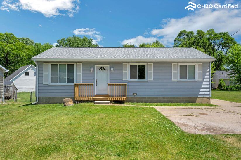 Furnished Pet Friendly Home