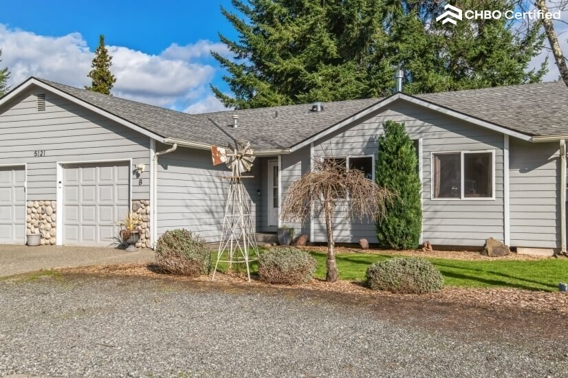 Furnished 3 Bedroom Duplex in Marysville