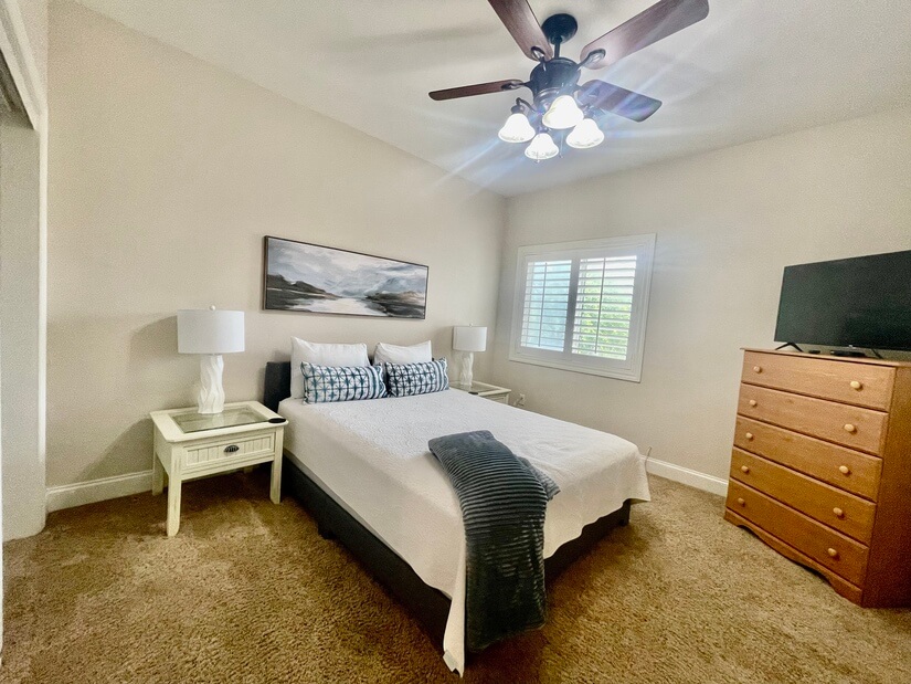 Guest bedroom