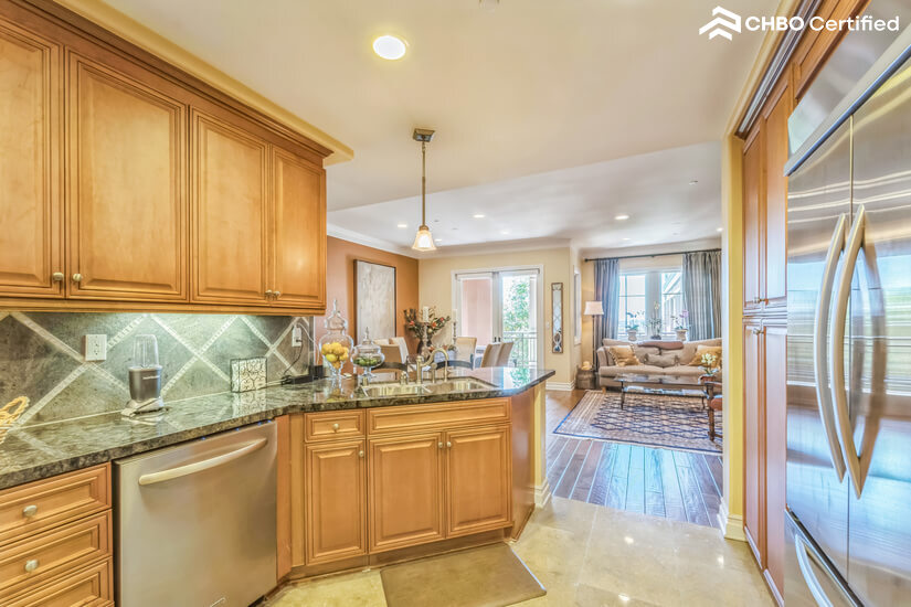 kitchen facing living room