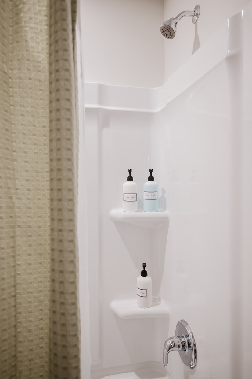 2nd floor bathroom for all bedroom