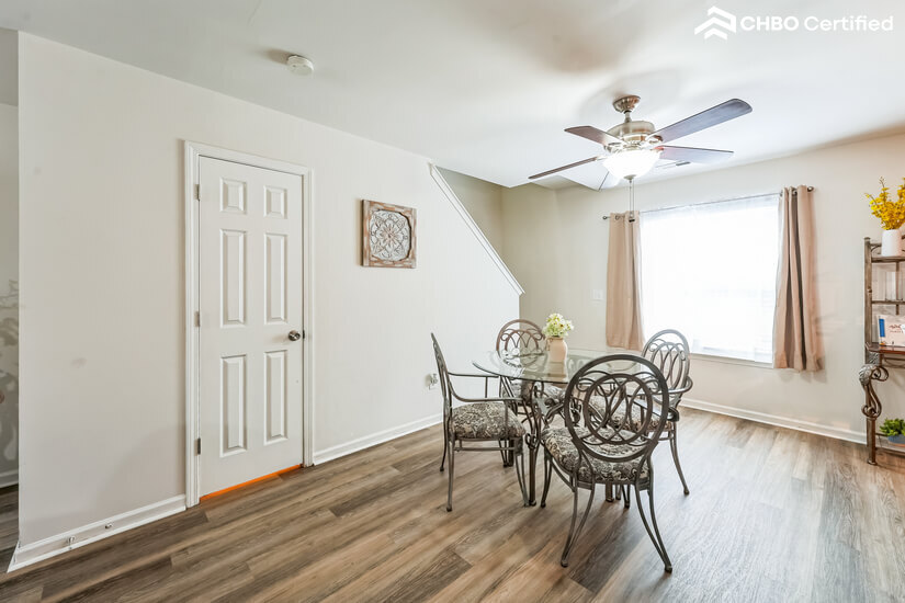 Dinning room and half bathroom