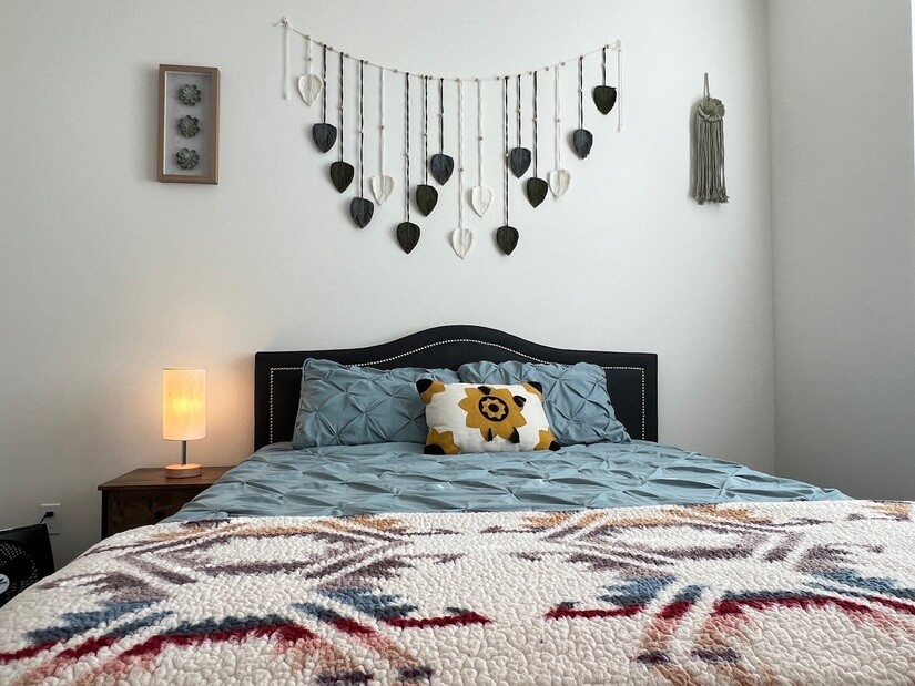 Spacious Furnished in Heart Victorville