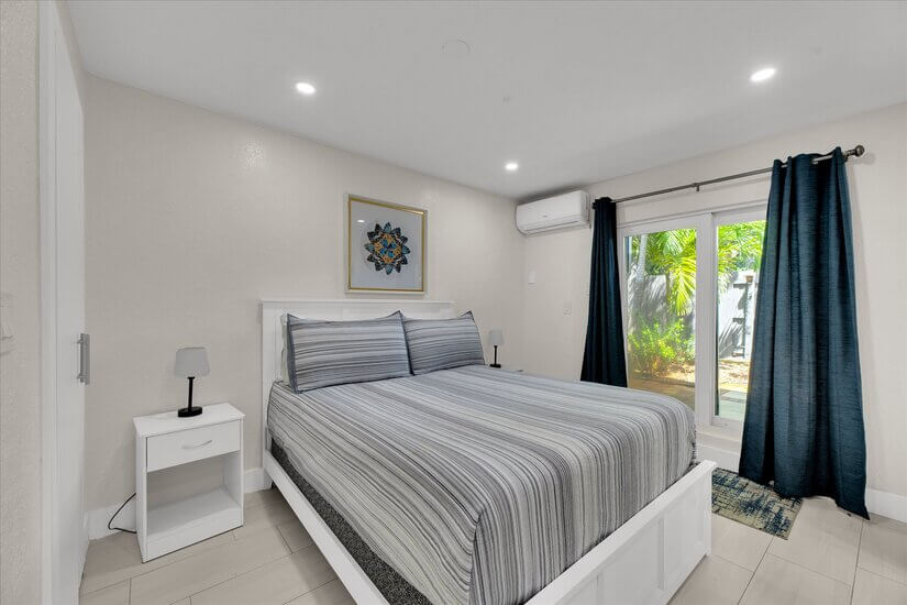 Furnished 4BR Pool Home Wilton Manors