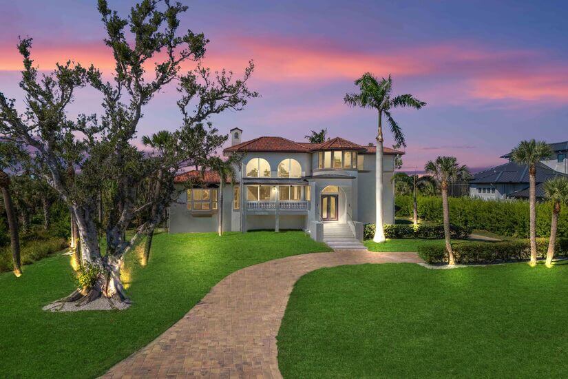 Seashell Paradise 5BR with Pool and Spa