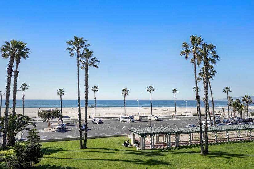 Beautiful  Santa Monica Ocean Front View