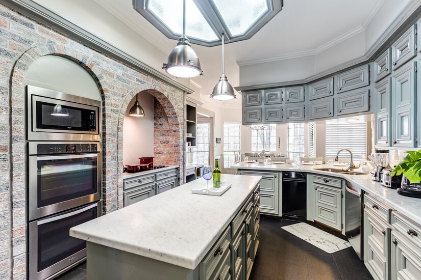 Microwave, oven, stove, dishwasher, fridge