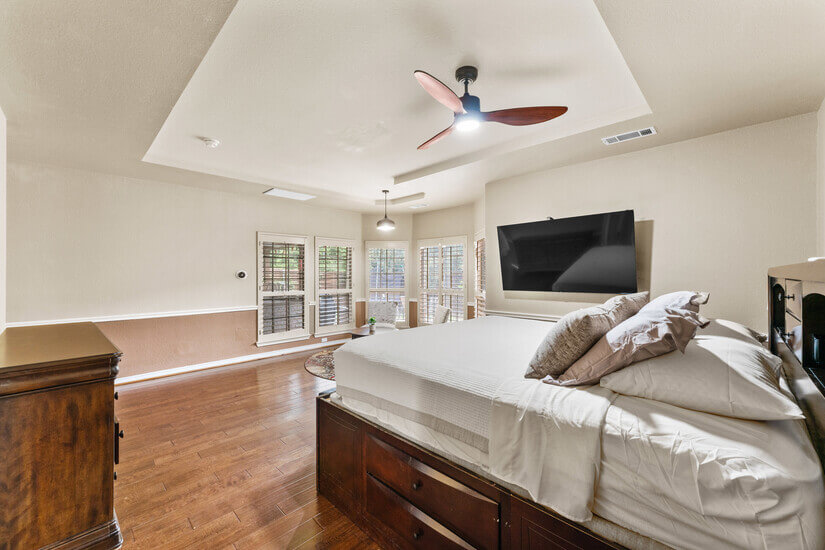 Executive 5BR / 4BA Corporate Home