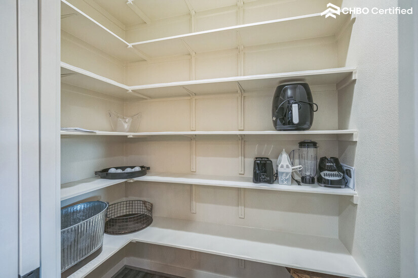 Kitchen Pantry