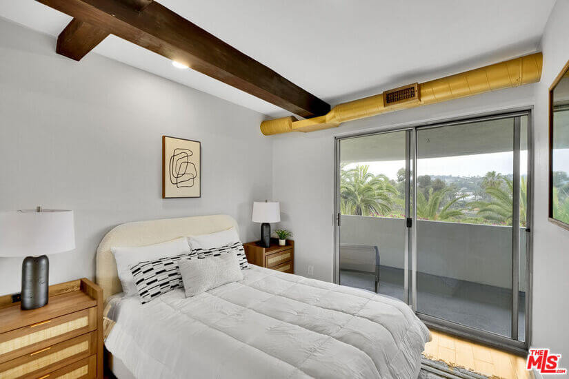 Echo Park 2 Bedroom Updated Condo