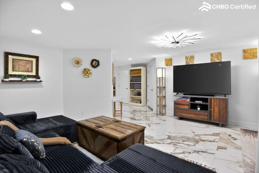 Livingroom & Entertainment view