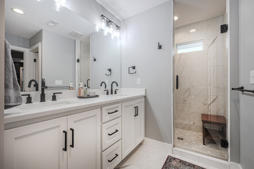 Furnished 2yr old Home in Prime Location