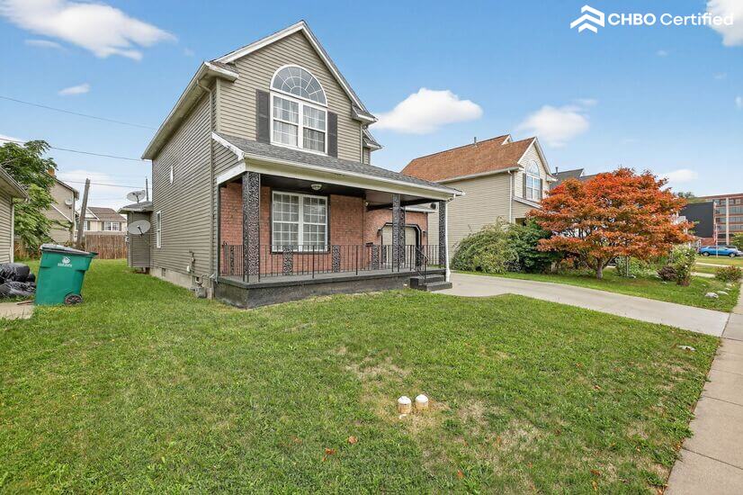 Three Bedroom Furnished in Buffalo