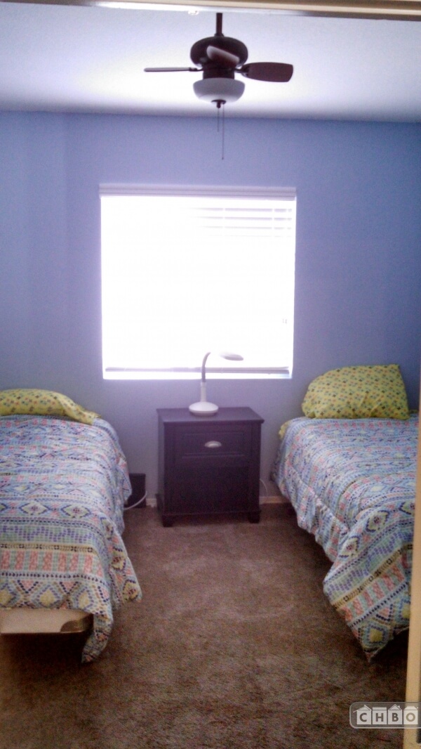 Furnished 3-bdrm home in Green Valley