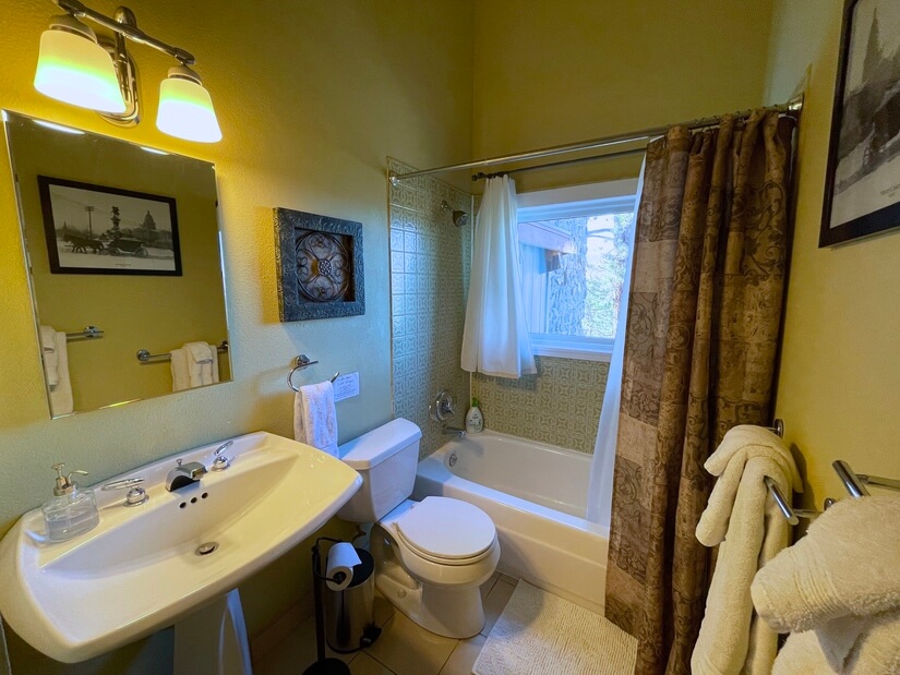 Upper level bathroom