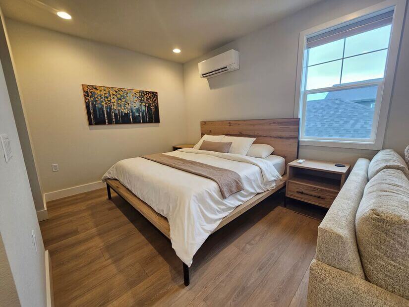 4 Bedroom 4 Bath House Office in Sonders