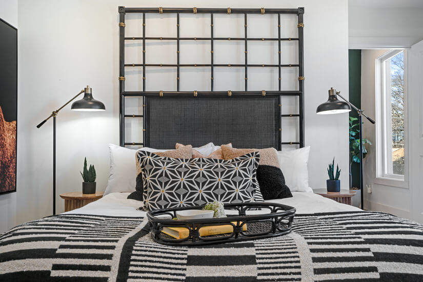 Modern 1BR Corporate Retreat