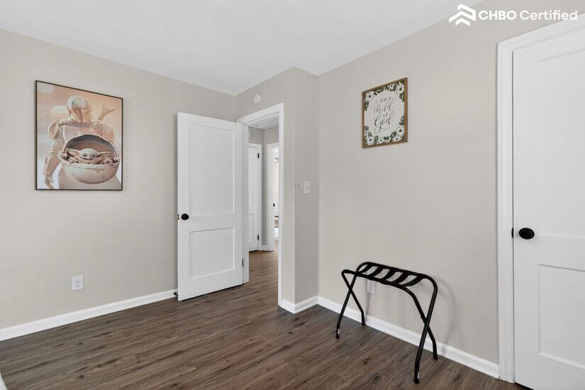 Renovated Quiet Safe Near Everything 