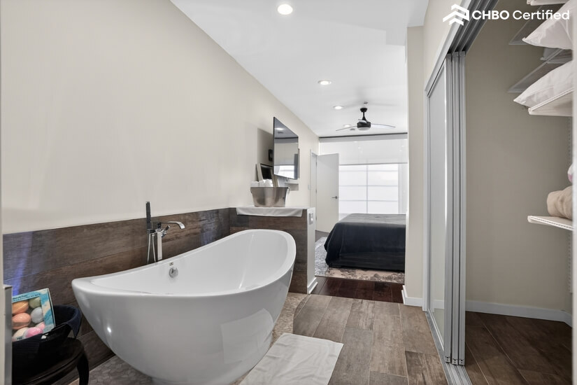 LOVELY 4 BED 3 FULL BATH IN SANTANA ROW