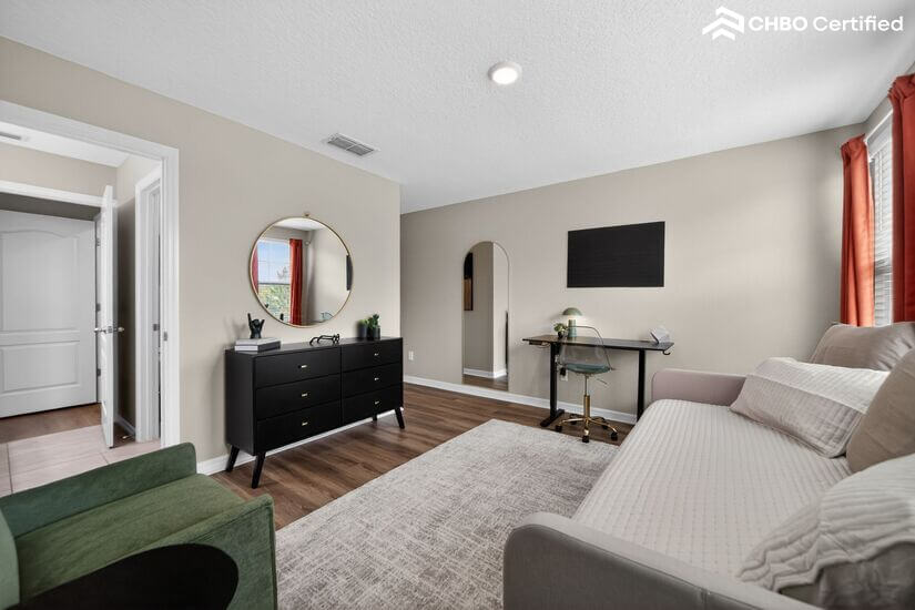 MARVELOUS 4BD 3 and Half Bath Townhouse