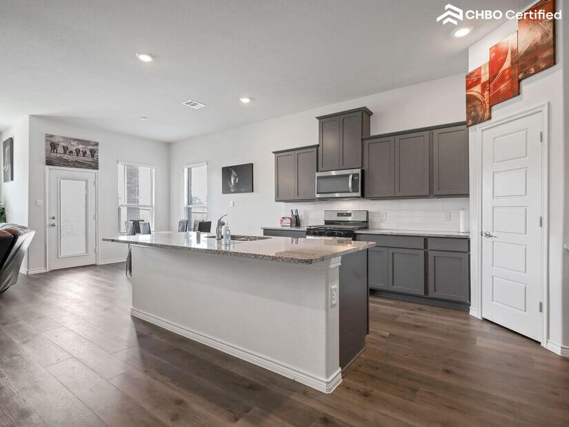 Little Elm 4 Bed Fully Furnished Home