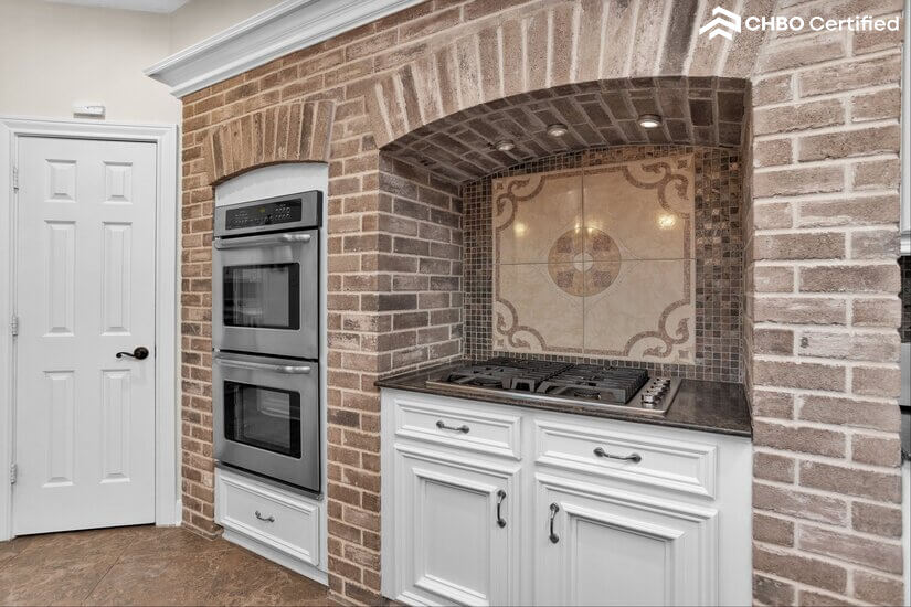 Executive Rental Home with Pool 